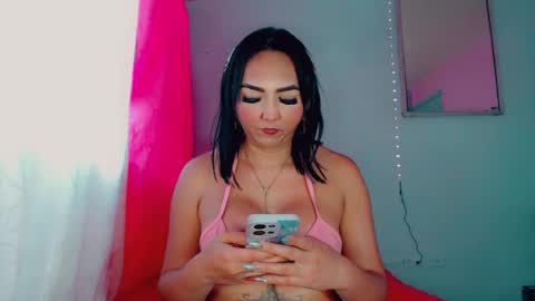 Snapshot of deboragill chatting on June 2026 10:10:02 PM deboragill online show from June 2026 10:10:02 PM