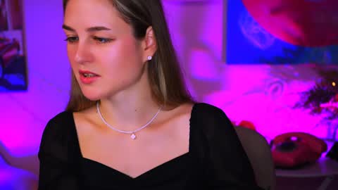 Snapshot of deboralarson chatting on January 2025 04:28:02 AM Debora online show from January 2025 04:28:02 AM