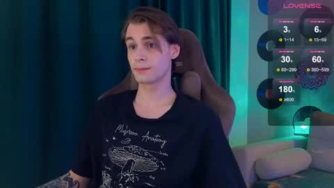 Samuel online show from April 2026 07:44:02 PM