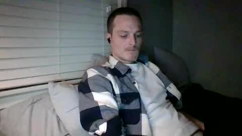 Snapshot of dee4dayz19 chatting on January 2025 01:21:02 AM Dee4dayz online show from January 2025 01:21:02 AM