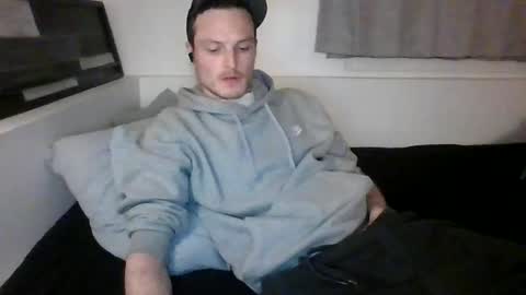 Snapshot of dee4dayz19 chatting on January 2026 02:14:02 AM Dee4dayz online show from January 2026 02:14:02 AM