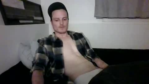 Snapshot of dee4dayz19 chatting on January 2026 02:37:02 AM Dee4dayz online show from January 2026 02:37:02 AM