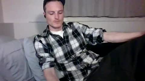 Snapshot of dee4dayz19 chatting on February 2026 02:19:01 AM Dee4dayz online show from February 2026 02:19:01 AM