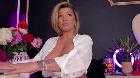 Deea online show from October 2025 07:16:02 PM