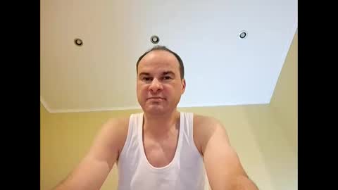 deep4u2023 online show from September 2025 08:57:01 PM