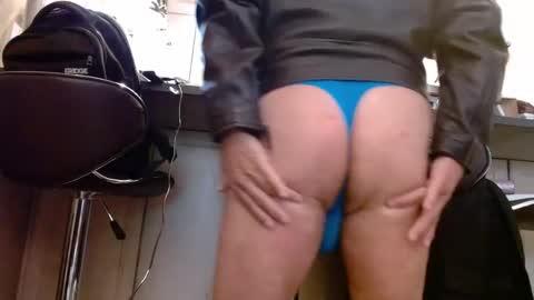 deeperjohnny online show from October 2025 04:04:02 PM