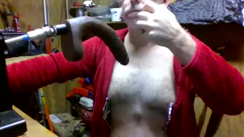 Snapshot of deepthroat227 chatting on January 2025 04:05:01 PM Deepthroat My Big Dildos online show from January 2025 04:05:01 PM