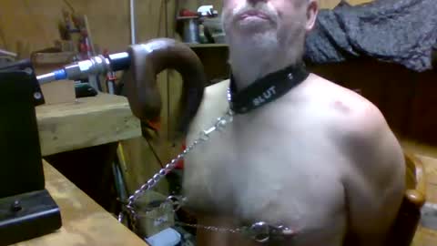 Snapshot of deepthroat227 chatting on March 2025 06:23:01 PM Deepthroat My Big Dildos online show from March 2025 06:23:01 PM