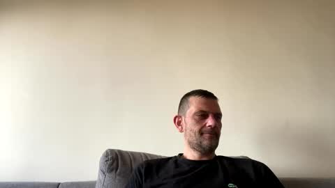 Defloy online show from November 2025 11:09:02 AM