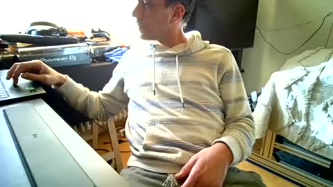 Luka Magic online show from January 2025 11:24:01 AM