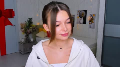 DegreeOfSincerity online show from February 2025 04:04:01 AM