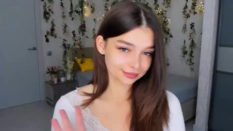 DegreeOfSincerity online show from October 2025 01:25:02 AM