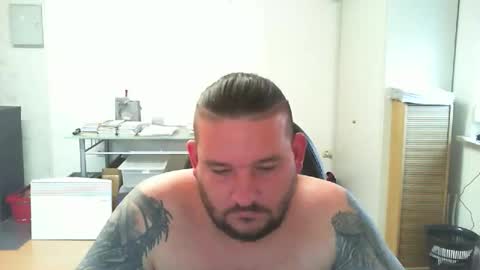 deinspielzeug87 online show from November 2025 12:28:01 PM