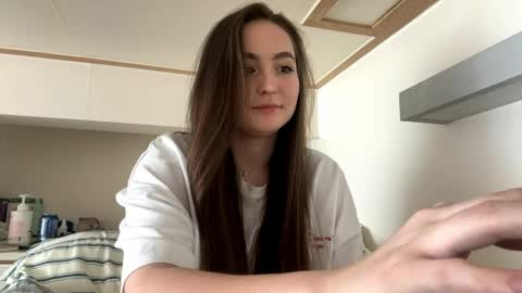 Snapshot of delenaberland chatting on April 2026 02:17:01 AM Marry online show from April 2026 02:17:01 AM