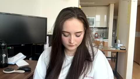 Snapshot of delenaberland chatting on April 2026 01:45:01 AM Marry online show from April 2026 01:45:01 AM