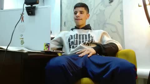 delglo online show from October 2025 03:43:02 AM