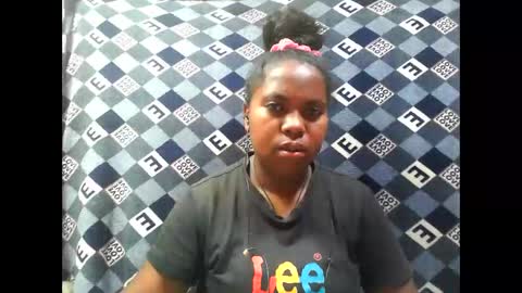 deliah712909 online show from November 2025 05:40:02 AM