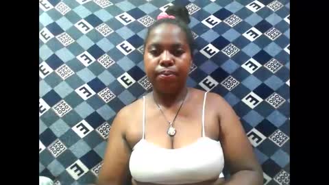 deliah712909 online show from November 2025 08:38:01 AM
