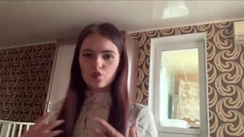 Snapshot of deliciastombaugh chatting on April 2026 02:00:01 PM Kiki online show from April 2026 02:00:01 PM