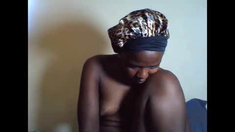 Snapshot of deliciousbabe01 chatting on September 2025 12:07:01 PM EVAH online show from September 2025 12:07:01 PM