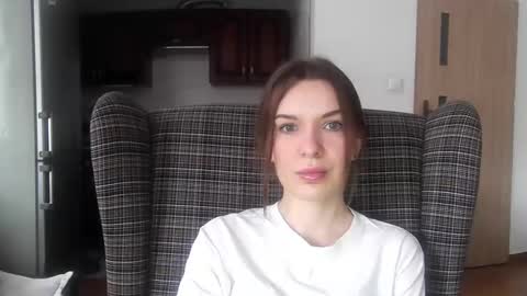 Aurora online show from February 2025 07:44:02 AM