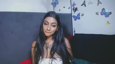 Delilah Blaze online show from November 2025 04:51:02 PM