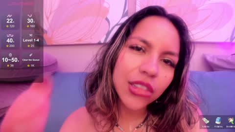 Snapshot of delilah_fix chatting on February 2025 02:38:02 PM della online show from February 2025 02:38:02 PM