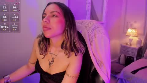 Snapshot of delilah_fix chatting on March 2025 01:53:02 PM della online show from March 2025 01:53:02 PM