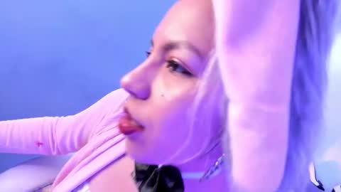 Snapshot of delilah_fix chatting on September 2025 02:16:01 PM della online show from September 2025 02:16:01 PM
