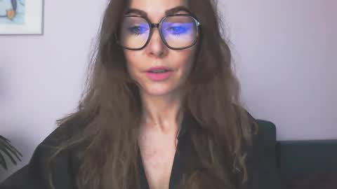 delilah_sweet online show from December 2025 04:13:01 PM