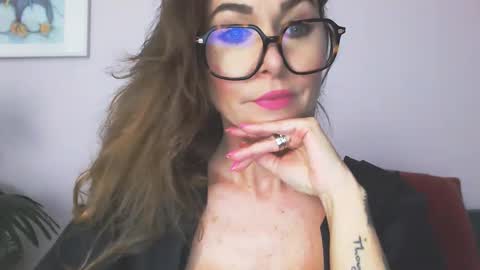 delilah_sweet online show from January 2026 04:01:01 PM