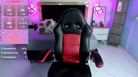 delilaquinn online show from March 2025 03:18:02 PM