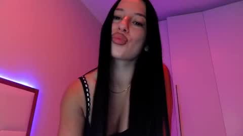 Snapshot of delly_love chatting on June 2026 07:46:01 PM delly_love online show from June 2026 07:46:01 PM