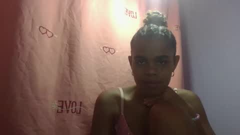 delphine online show from April 2026 09:58:02 AM