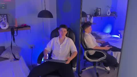 Snapshot of deluca_vega chatting on June 2026 11:54:02 AM Deluca Vega online show from June 2026 11:54:02 AM