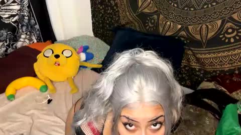 TankinBody online show from December 2024 12:38:01 AM