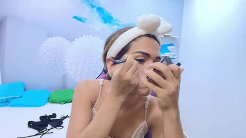 Snapshot of demi_leed chatting on February 2026 07:20:01 PM DEMI online show from February 2026 07:20:01 PM