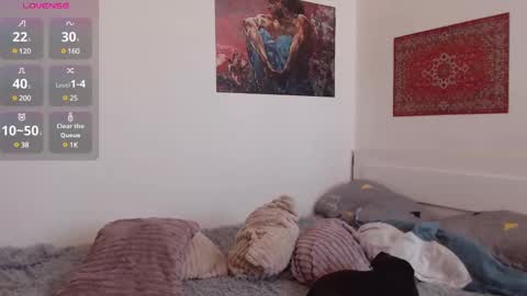 Demi. not your babybabebb and other shit online show from February 2025 09:33:01 AM