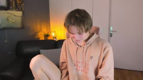 demianenglen online show from March 2026 08:52:02 PM