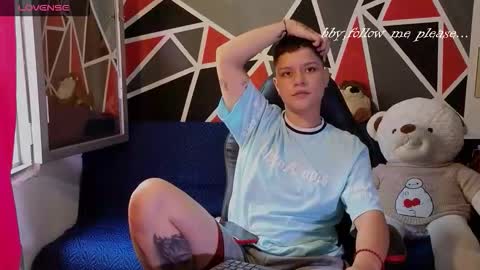 DEMI online show from November 2025 05:24:02 PM