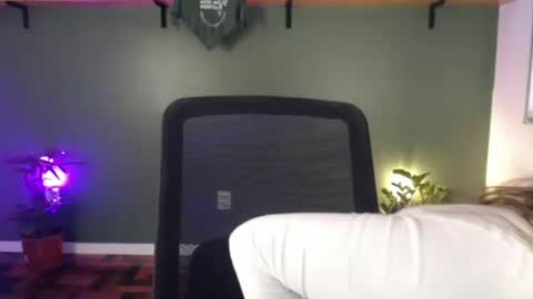 demmetria online show from May 2026 06:14:02 PM