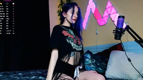 Demmi online show from January 2025 01:39:02 AM