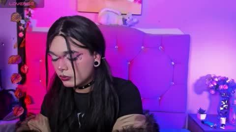 Snapshot of demony_deadboy chatting on March 2026 05:51:02 AM Maki online show from March 2026 05:51:02 AM