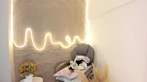 Snapshot of demy_ruiz chatting on March 2025 08:41:02 AM demy_ruiz online show from March 2025 08:41:02 AM