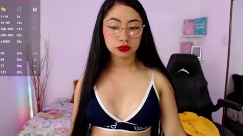 Snapshot of demyanderson_ chatting on June 2026 11:24:01 PM Demy online show from June 2026 11:24:01 PM