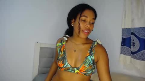 Snapshot of dena_k_ chatting on February 2025 01:48:01 PM Dena k s online show from February 2025 01:48:01 PM