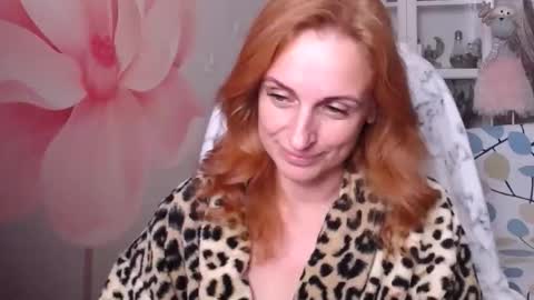 Snapshot of denhiey_here chatting on October 2025 05:23:02 PM denhiey online show from October 2025 05:23:02 PM