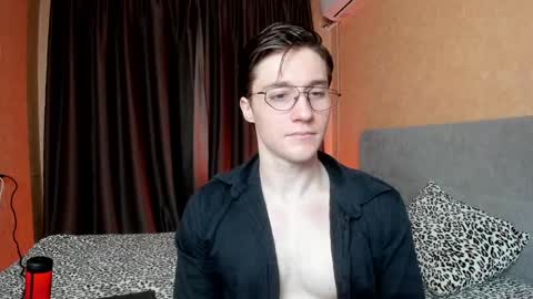 Snapshot of deni_boy99 chatting on January 2025 06:40:01 PM Deni online show from January 2025 06:40:01 PM