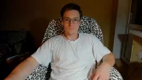 Snapshot of deni_boy99 chatting on June 2026 08:40:02 PM Deni online show from June 2026 08:40:02 PM