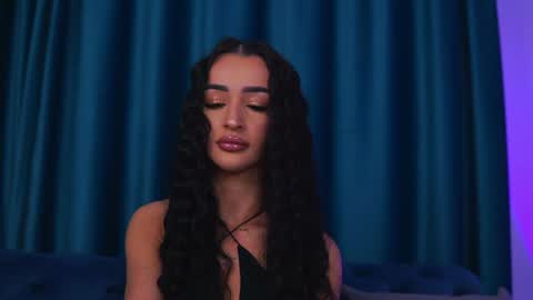 denisedevilles online show from April 2026 08:01:02 PM